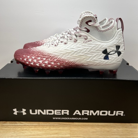 Under Armour Men 11.5 Spotlight Clone 3.0 MC Football Cleats 3026334-107 WHT/RED
